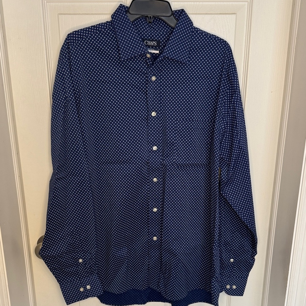 NWOT Chaps Men's Navy Patterned Dress Shirt